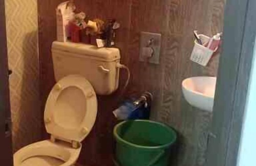 Govindpuri House | Cozy Room near Delhi's Landmarks Cook, Relax and explore in Govindpuri, Kalkaji