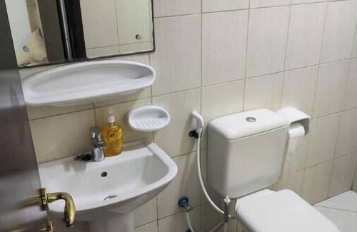 Ajman Apartment | Cozy Room with a Private WC