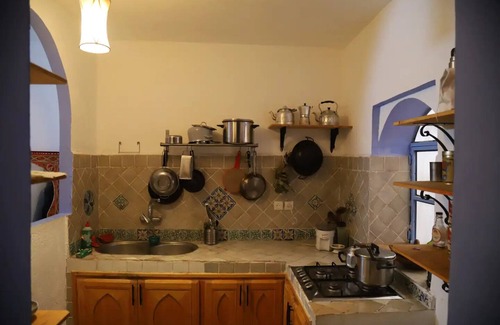 Medina of Chefchaouen House | Cozy room with private Bathroom inside the Medina.