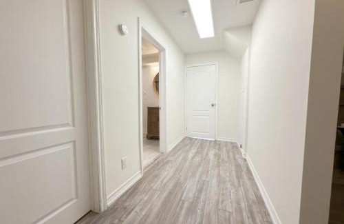The Peanut House | Cozy room with private bath near Don Mills Subway