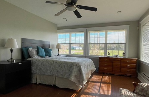 Cormierville House | Cozy rooms in a beautiful home