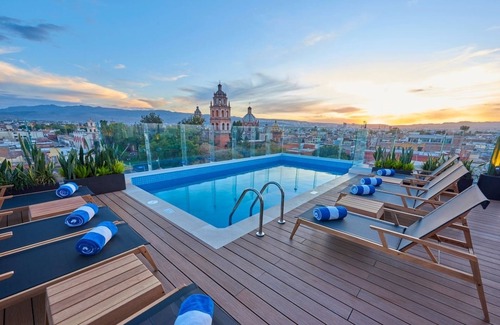 Centro Historico House | Cozy Rooms with Modern Amenities Near Historical Attractions - 3 Units