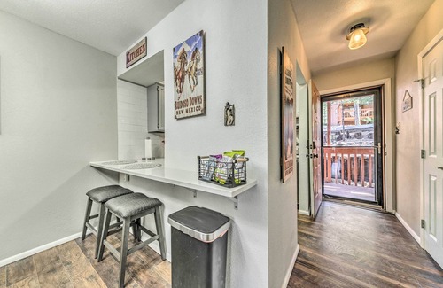 Ruidoso Condo | Cozy Ruidoso Condo w/Grill & Mountain Views!