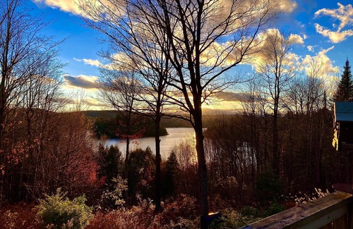 Highlands East Cabin | Cozy, rustic, 2-bedroom lake view retreat