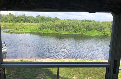 Inverness House | Cozy RV overlooking canal