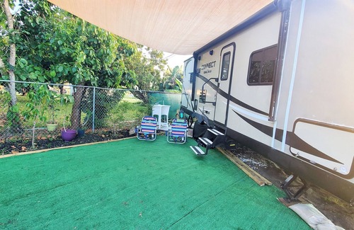 Lehigh Acres House | Cozy RV retreat