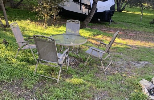 Atascadero House | Cozy RV surrounded by nature—close to everything the Central Coast has to offer!