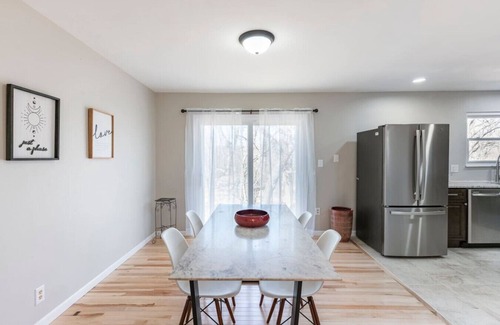 Fenton House | Cozy & Safe - 6 beds - mins from shopping &stores