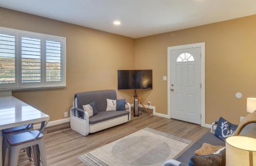 Santa Clarita House | Cozy Santa Clarita Cottage Near Parks and Trails!