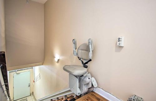 Sawyer Apartment | Cozy Sawyer Apartment - 2 Mi to Warren Dunes Park!