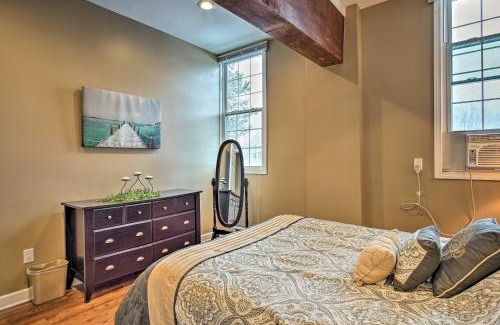 Sawyer Apartment | Cozy Sawyer Apartment - 2 Mi to Warren Dunes Park!