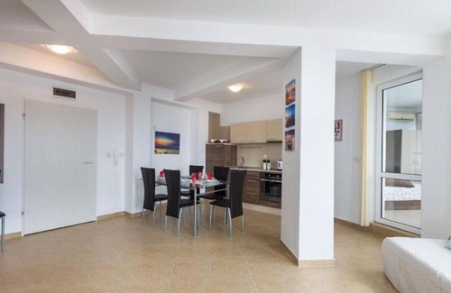 Ravda Condo | Cozy Sea View Apartment