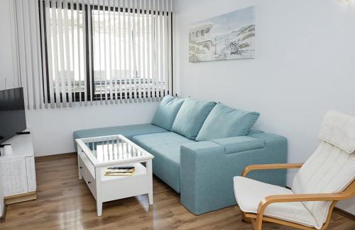 Balchik Apartment | Cozy Seaside Escape - Stylish 1-Bedroom Apartment in Central Balchik by Flat Mаnager