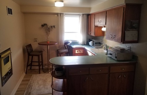Milwaukee House | Cozy secluded 1-bedroom bungalow w/AC, WiFi in superb Milwaukee. Pet friendly