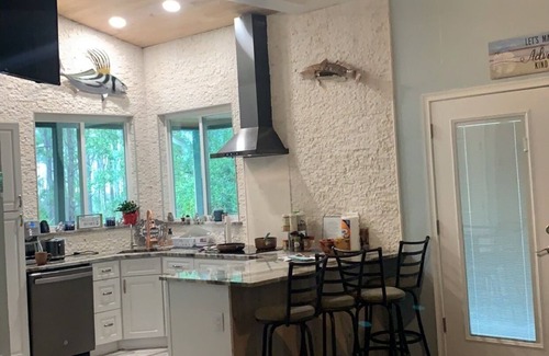 Perry House | Cozy secluded beach cottage in Keaton Beach