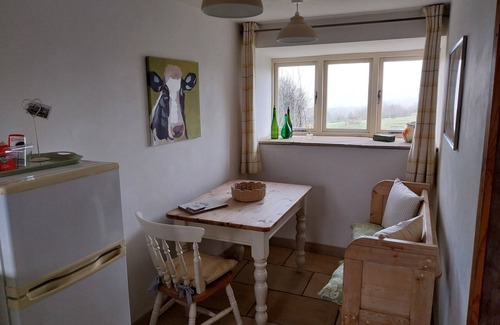 Briggswath House | Cozy self catering cottage, wonderful sea & countryside views, pet friendly