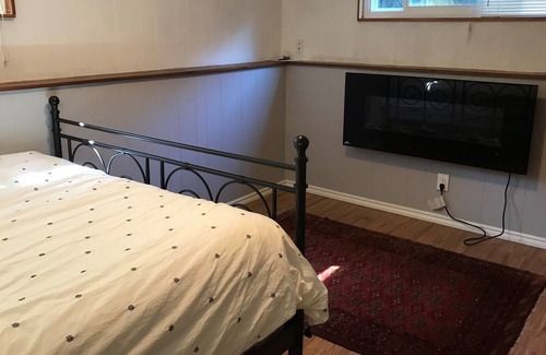 Comox Apartment | Cozy Self-Contained Suite in Comox