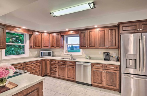 Seneca Falls House | Cozy Seneca Falls Home Close to Cayuga Wine Trail!