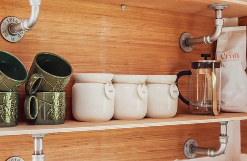Alfriston Cabin | Cozy shepherds hut in the stunning village of Alfriston