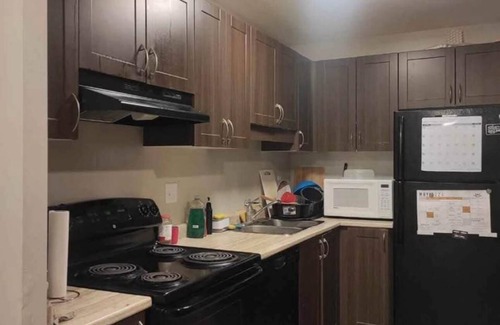 Rosemount Apartment | Cozy Short Term/Long Term Rental Kitchener