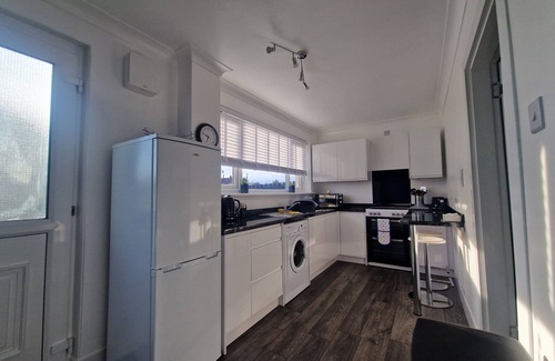 Shotts House | Cozy Shotts House with 2 Bedrooms