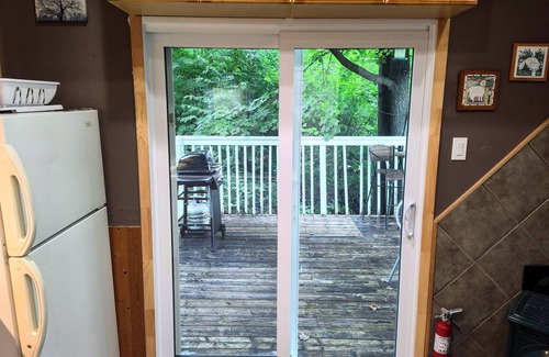 McNab/Braeside Apartment | Cozy & Small Guest House Near Calabogie