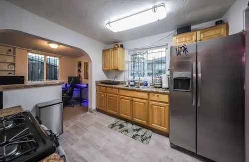 Arroyo Chico House | Cozy Smart Home!n