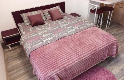 Dniprovs'kyi District Apartment | Cozy Smart Studio Apartment in a Closed Residential Complex Comfort Town КТ-11