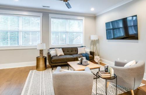 Greenville House | Cozy South Carolina Abode - Steps from Main Street