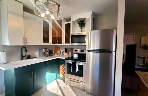 St. George Apartment | Cozy South County Condon