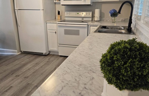 Erwin House | Cozy Southern Home that is close to amenities