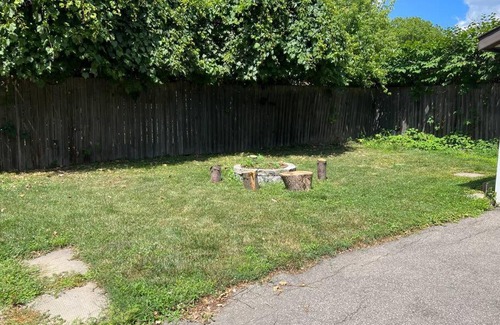 Hamilton House | Cozy, Spacious Hamilton home with Bonfire and a big Lot!