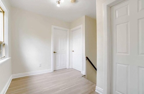 Hamilton House | Cozy, Spacious Hamilton home with Bonfire and a big Lot!