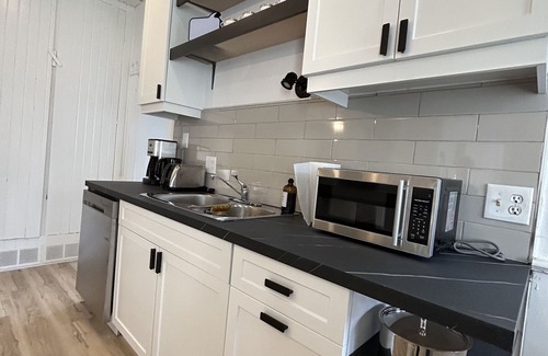 Brandon House | Cozy spacious house in Brandon, Mb. Five minutes from many amenities!