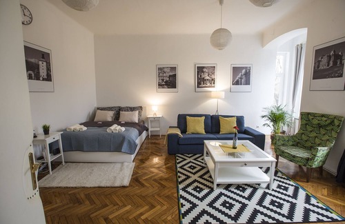 Donji Grad Apartment | Cozy&Spacious in the Heart of Zagreb #newfurniture