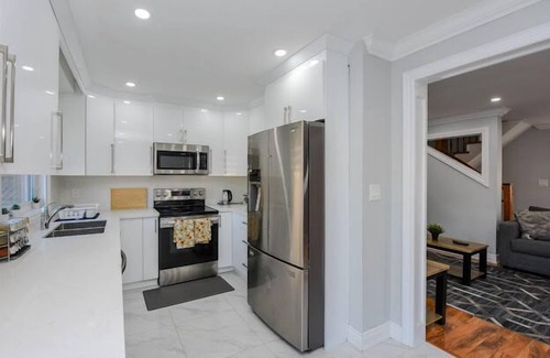 Lisgar Apartment | Cozy&Spacious Retreat in the Heart of Mississauga