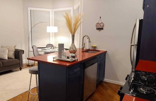 Jersey City Apartment | Cozy Stay at Jersey City minutes away from Manhattan