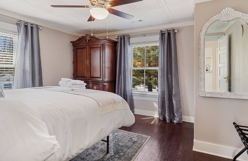 Ashland House | Cozy stay in the heart of Ashland