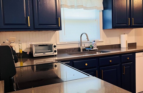 Winston - Salem House | Cozy Stay Near DT w/Deck and Fenced Yard