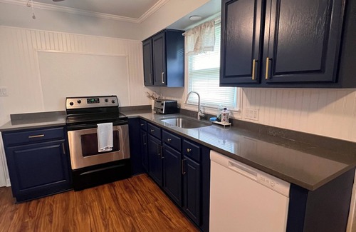 Winston - Salem House | Cozy Stay Near DT w/Deck and Fenced Yard