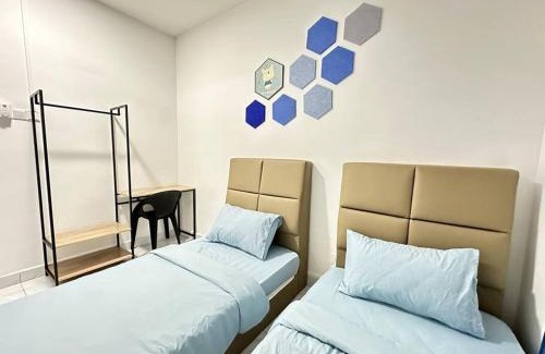 Bukit Serindit Apartment | Cozy Stay near to Park & Melaka Town 6-8pax