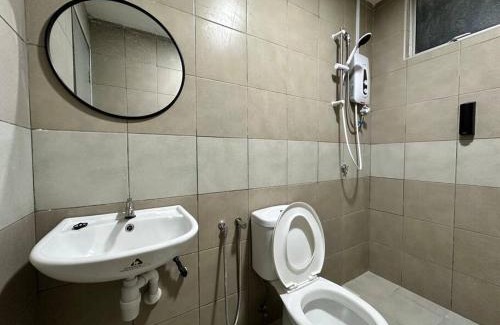 Bukit Serindit Apartment | Cozy Stay near to Park & Melaka Town 6-8pax