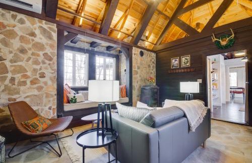 Cook Station House | Cozy Steelville Retreat River and Trail Access!