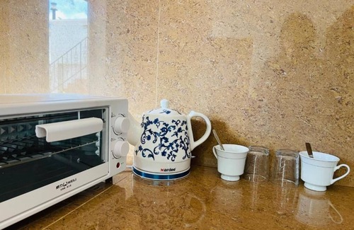 Roches Brunes Apartment | Cozy Studio with WiFi in Beau Bassin-Rose Hill, 2.5km to Ebene