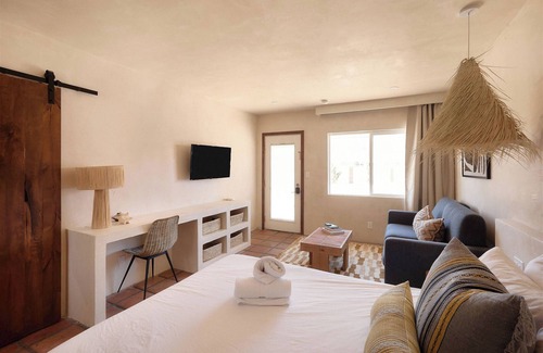 Imperial Beach Hotel | Cozy Studio - 2 Min to Beach!