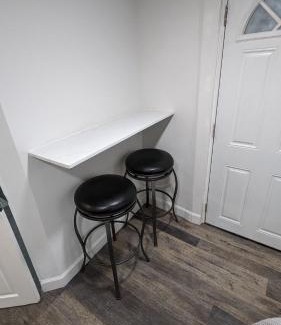 North Bergen Apartment | Cozy Studio 250'sqf with kitchenette and private bathroom Close to Time Square NYC