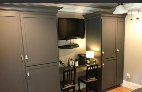 Lake Charles Apartment | Cozy Studio 5 / Downtown Lake Charles