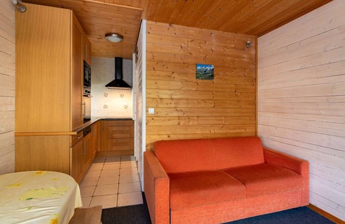 Eaux-Bonnes Apartment | Cozy studio 6 people, elevator, balcony, near slopes