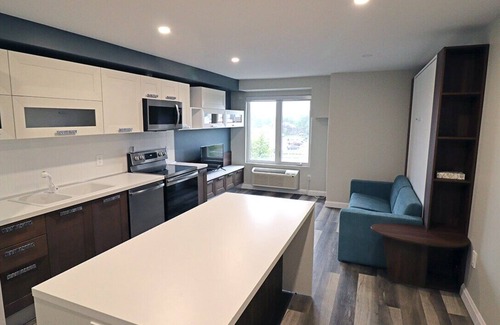 Sudbury Apartment | Cozy Studio Apartment in Greater Sudbury: Perfect for Long Stays