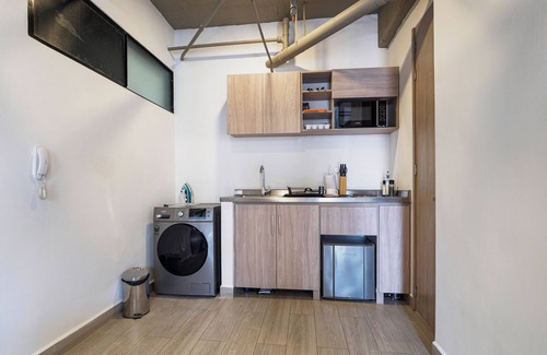 Laureles Apartment | Cozy studio apartment with AC, in amazing Laureles